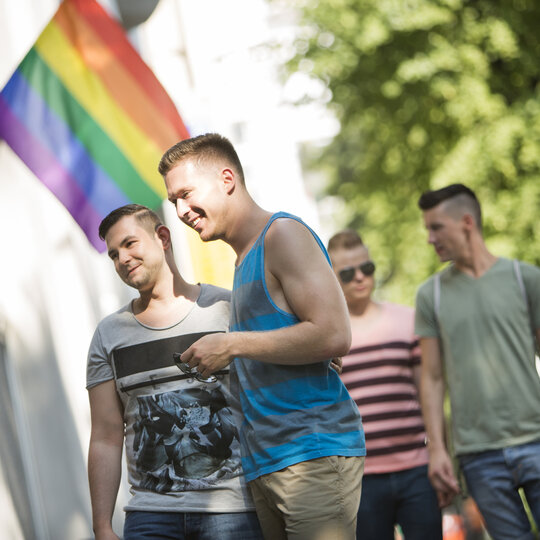 Chat berlin zoom gay Gay Pnp